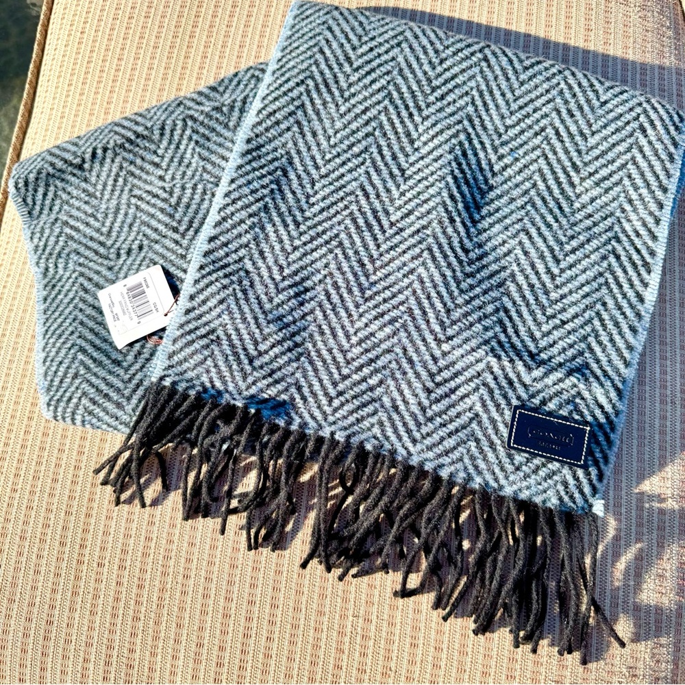 NWT COACH Unisex Scarf Wool Blue & Grat Herringbone Zig Zag Muffler Fringe NEW - Picture 2 of 5